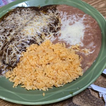 Tres Hermanas - Mole Enchiladas - Mexican Near Me - Sacramento, California