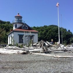 Vashon Park District - We love this lighthouse and pay a visit to it everytime we come to Vashon!