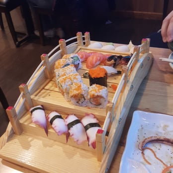 Sushi Tokoro - Japanese Near Me - Chicago, Illinois Sushi Tokoro - Japanese Near Me - Chicago, Illinois