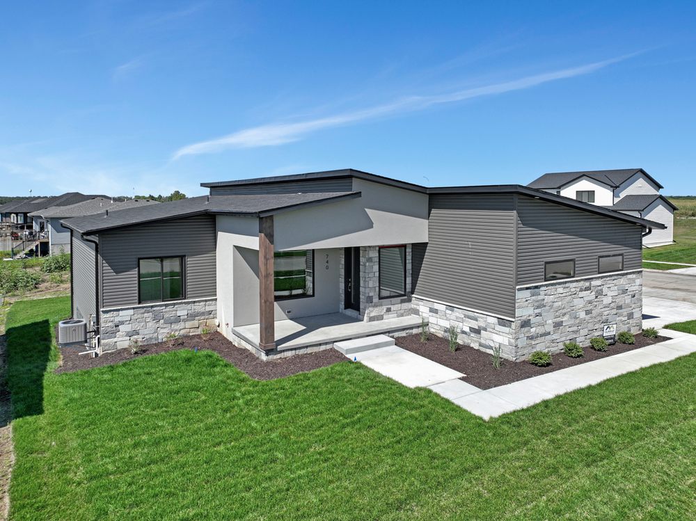 Slide of Murray Roofing