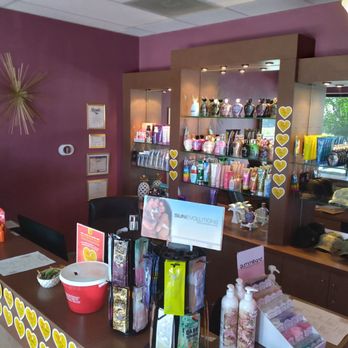 Four Seasons Tanning - Cool lotions to get your tan on! - Tanning Beds Near Me - Fresno, California