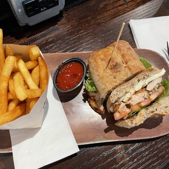 Buona - Sandwiches Near Me - Chicago, Illinois