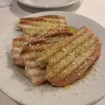 Sandro's Trattoria - Complimentary bread - Italian Near Me - Metairie, Louisiana Sandro's Trattoria - Complimentary bread - Italian Near Me - Metairie, Louisiana