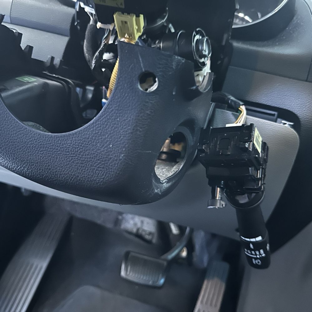 Locksmith Automotive Services - Before ~ damaged - Keys & Locksmiths Near Me - Menifee, California Locksmith Automotive Services - Before ~ damaged - Keys & Locksmiths Near Me - Menifee, California