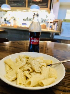 La Pasta Fresca by null