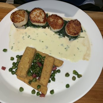 Mahina - Scallops, a must have menu item. - Hawaiian Near Me - Marathon, Florida