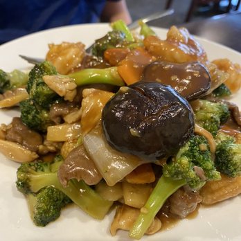 West End Wok - Triple Delight - Chinese Near Me - Saint Louis, Missouri