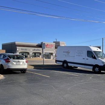 Allstate Insurance Agent: Darin Hall - View from the entrance looking across the street - Home & Rental Insurance Near Me - Tulsa, Oklahoma