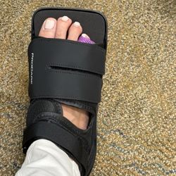 MD Now Urgent Care - Fractured my little toe