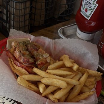 Luke's Lobster - Lobster Roll - Select (6oz) + Fries - Seafood Near Me - San Francisco, California Luke's Lobster - Lobster Roll - Select (6oz) + Fries - Seafood Near Me - San Francisco, California