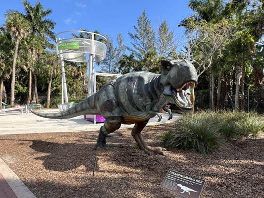 Cox Science Center and Aquarium by null