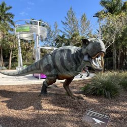 Cox Science Center & Aquarium