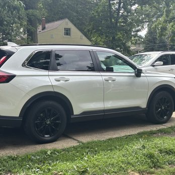 Classic Chevrolet - 2023 Honda CRV Hybrid - Car Dealers Near Me - Mentor, Ohio