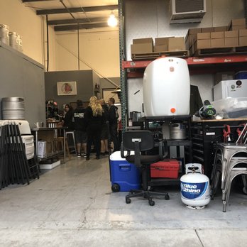 Tapped Apple Hard Cider - Breweries Near Me - Salida, California