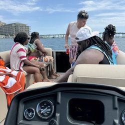 Aloha Pontoon Rental