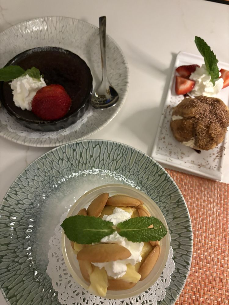 Food from Cafe Nelo