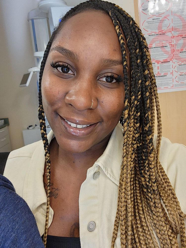 Presleys Aesthetics Logo