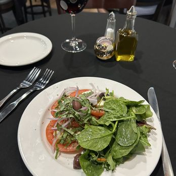Show Me Chuy’s - Caprese Salad - Italian Near Me - Springfield, Missouri Show Me Chuy’s - Caprese Salad - Italian Near Me - Springfield, Missouri