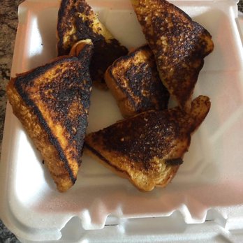 Grace's Restaurant - Burnt French Toast - Comfort Food Near Me - Milldale, Connecticut
