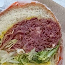 5/5 hot pastrami on white. 5/5 hot pastrami on white.