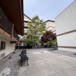 Zehnder's Splash Village - Courtyard area between buildings.