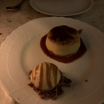 Sunny's Steakhouse - Banana toffee cheesecake - Cocktail Bars Near Me - Miami, Florida