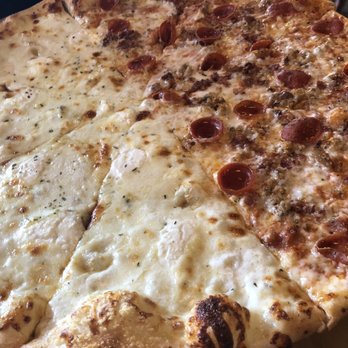 LOCAL PIE - Half 3 Cheese Pizza Half Meat Lovers Pizza - Pizza Near Me - Miami, Florida