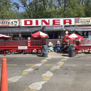 Sara's - Burgers Near Me - Erie, Pennsylvania Sara's - Burgers Near Me - Erie, Pennsylvania