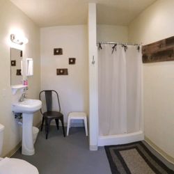 Pioche RV Park & Campground - Woman's restroom