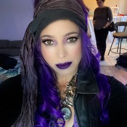 Pirate photo shoot makeup look