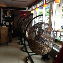 CoCozy Cafe - Cool chairs