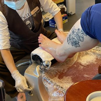 Fantastic Day Spa - #ChefLiana getting her hard-working feet pampered by Anna. - Day Spas Near Me - Farmingdale, New York