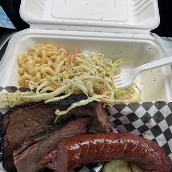 Shotgun Willie's BBQ - Brisket, sausage, Mac-n-cheese and coleslaw - Barbeque Near Me - Madison, Tennessee Shotgun Willie's BBQ - Brisket, sausage, Mac-n-cheese and coleslaw - Barbeque Near Me - Madison, Tennessee