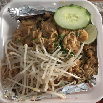 I Fish Poke Bar Thai Kitchen - Thai Near Me - Chico, California