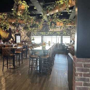 Bacco Italian + Wine Bar - Inside Seating Area - Italian Near Me - Abingdon, Maryland Bacco Italian + Wine Bar - Inside Seating Area - Italian Near Me - Abingdon, Maryland