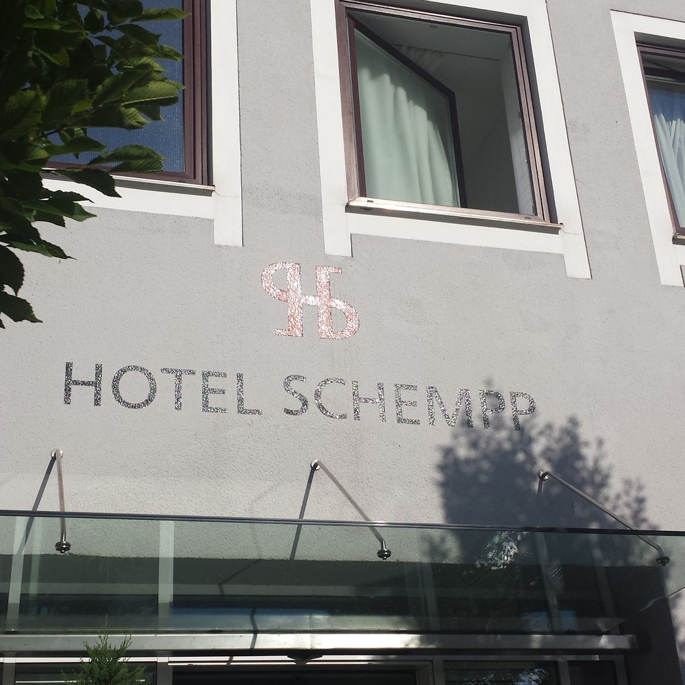 Hotel Schempp - Hotels Near Me - Bobingen, BY