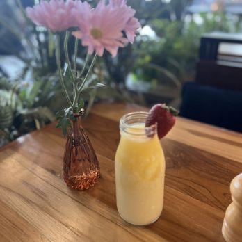 Ojo de Agua - SOURSOUP JUICE - Juice Bars & Smoothies Near Me - Houston, Texas Ojo de Agua - SOURSOUP JUICE - Juice Bars & Smoothies Near Me - Houston, Texas