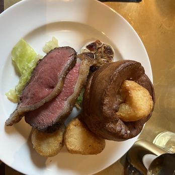 Hawksmoor - Sunday roast - Steakhouses Near Me - Chicago, Illinois Hawksmoor - Sunday roast - Steakhouses Near Me - Chicago, Illinois