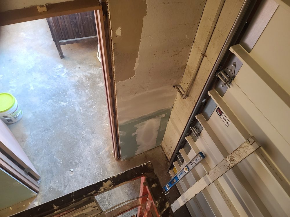 Slide of G & N Painting and Construction