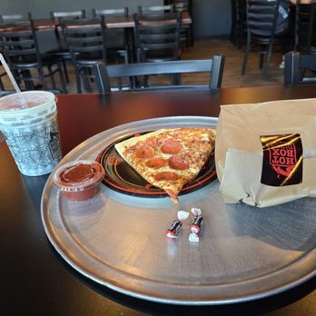HotBox Pizza - Hotbox Lunch- slice of pepperoni, breadsticks, and a drink - Pizza Near Me - West Lafayette, Indiana