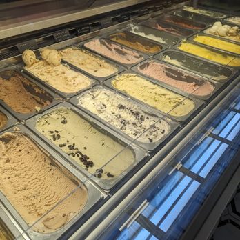 Pros & Cones - 20+ flavors of freshly made ice cream - Ice Cream & Frozen Yogurt Near Me - Mamaroneck, New York