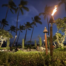 Umalu - Outdoor dining