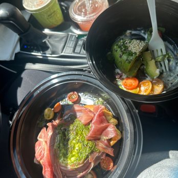 Arcade Downtown - Took and hour for them to make Two cold breads with stuff on it and a small kombucha. Not to mention $42  who do y'all think u are wtf - Cafes Near Me - Riverside, California