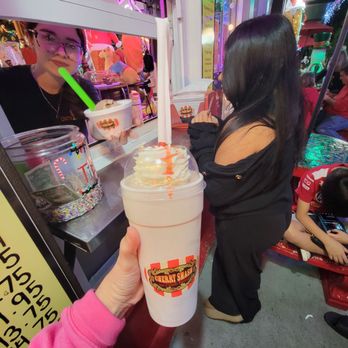 Cherry Smash - Shake - Ice Cream & Frozen Yogurt Near Me - Coral Springs, Florida