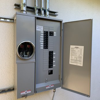 Spark Masters - Brand New 200 amp Service Panel installed - Electricians Near Me - Pasadena, California