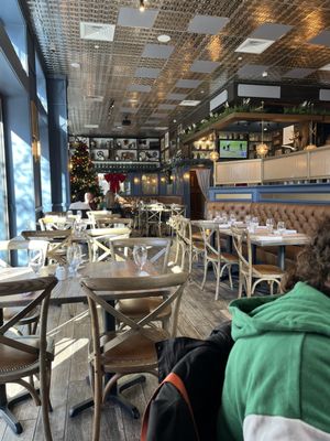 The Hunter's Hound by null