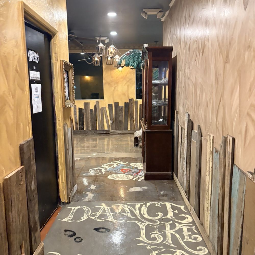 Sancho's Tacos - Random hall leading to a restroom you can use - Mexican Near Me - Huntington Beach, California Sancho's Tacos - Random hall leading to a restroom you can use - Mexican Near Me - Huntington Beach, California