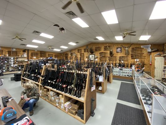 WILEY’S GUN SHOP - Updated January 2025 - 16 Reviews - 7009 Vz County