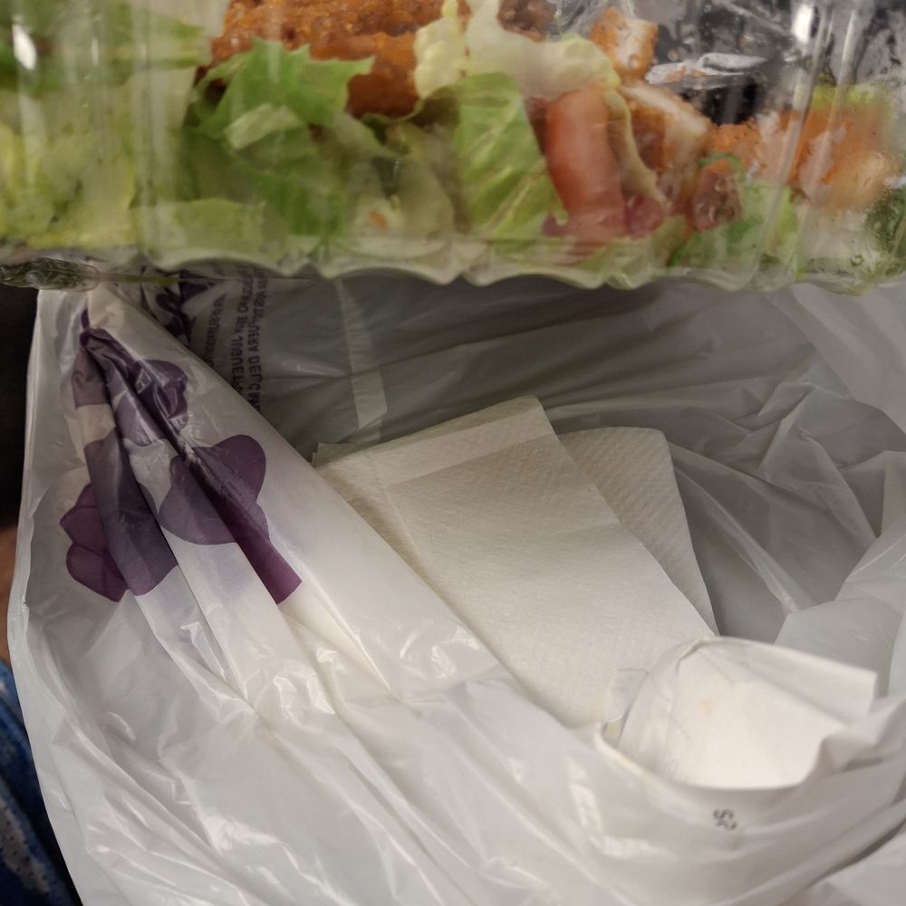 More salad then actual protein More salad then actual protein