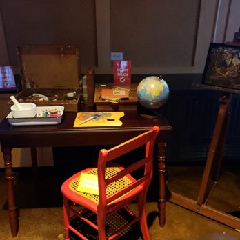 Four Rivers Environmental Education Center - Frida's desk. - Educational Services Near Me - Channahon, Illinois